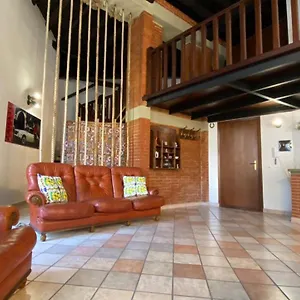 Casa Zagato Le Fuoriserie Appartamento
