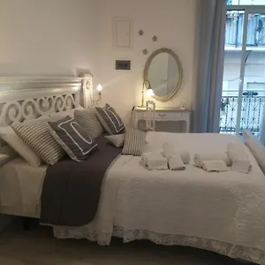 Castrum Apartment